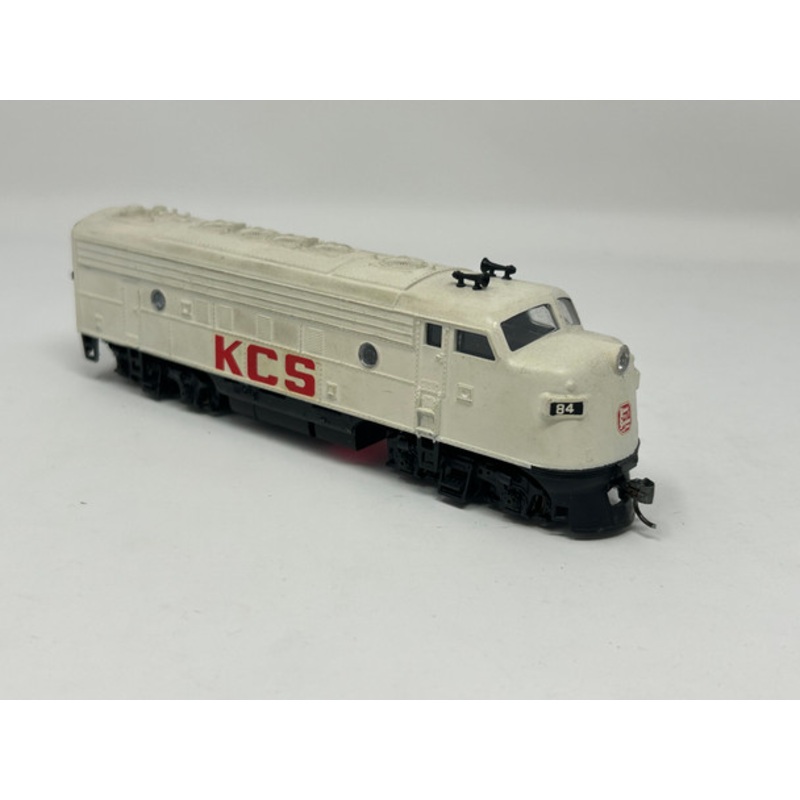 Pre-Owned: Atlas Custom EMD FP-7 w/ DCC Non Sound Kansas City Southern (KCS) 84 - HO Scale