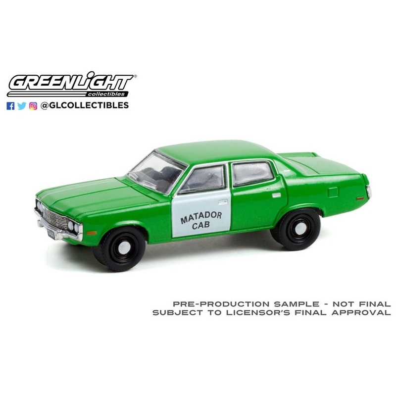 1/64 GreenLight 1973 AMC Matador - Matador Cab Fare-Master - Green and White