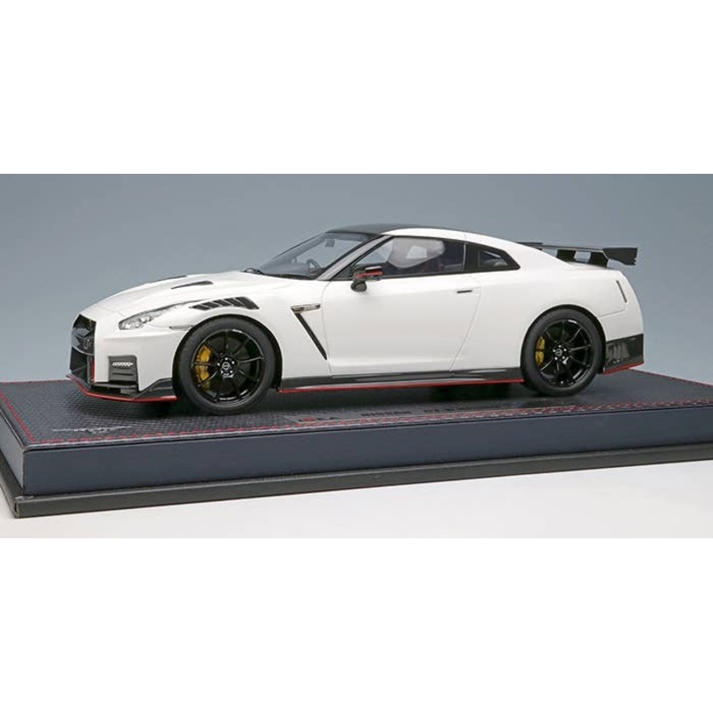1/18 Nissan GT-R Nismo 2020 Brilliant White Pearl (Reissue)