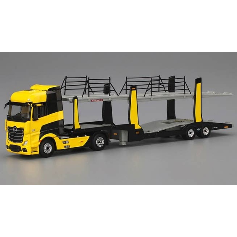 1/64 Mercedes-Benz Actros Yellow w/Car Carrier (Right-Hand Drive)
