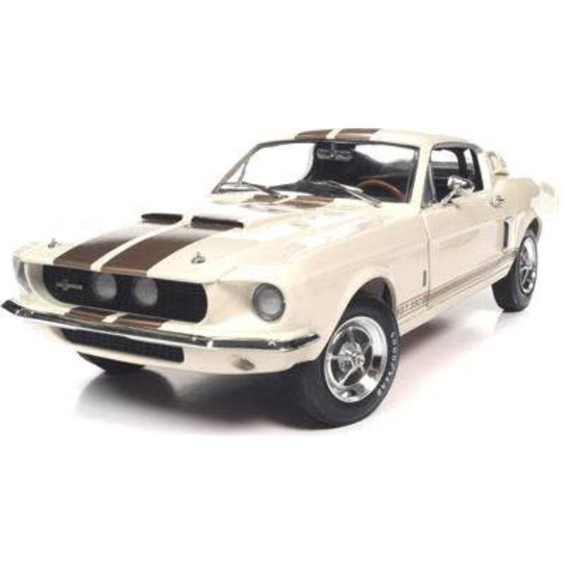 1/18 1967 Ford Mustang Shelby GT350 Wimbledon White