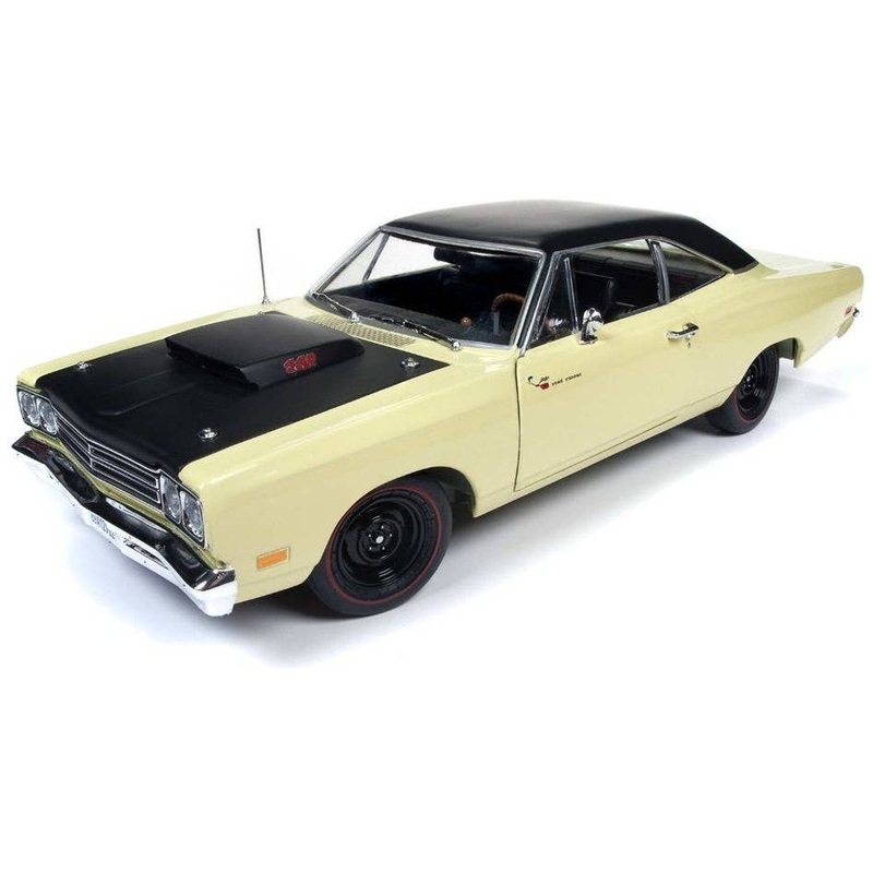 1/18 Plymouth Road Runner 1969.5 Coupe Yellow/Black