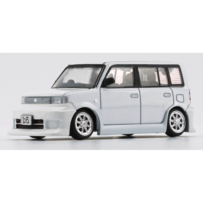 1/64 Toyota 2000 bB White RHD