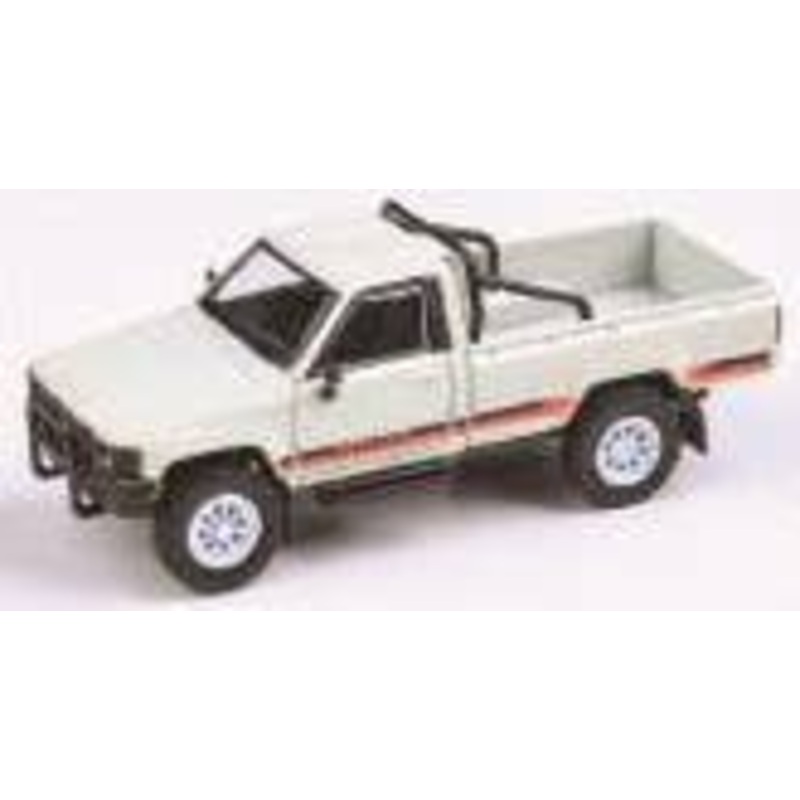 1/64 Toyota Hilux Single Cab 1984 White RHD