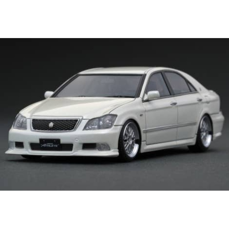 1/43 Toyota Crown (GRS180) 3.5 Athlete Pearl White