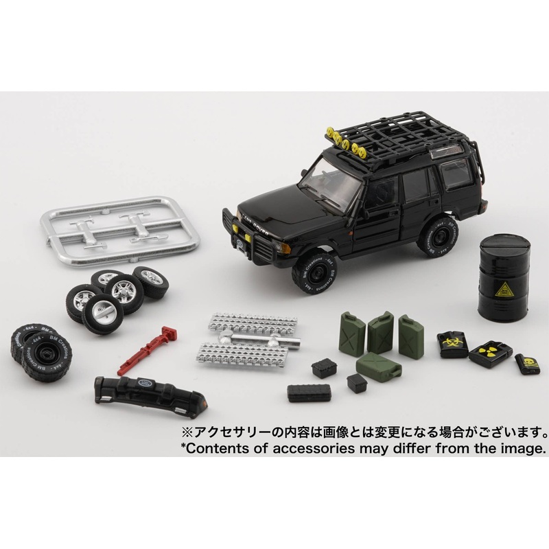 1/64 Land Rover 1998 Discovery 1 Black Smile (RHD) with accessories Malaysia Diecast Expo 2023