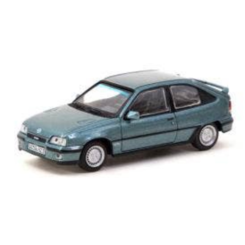 1/64 Opel Kadett Gsi Green Metallic