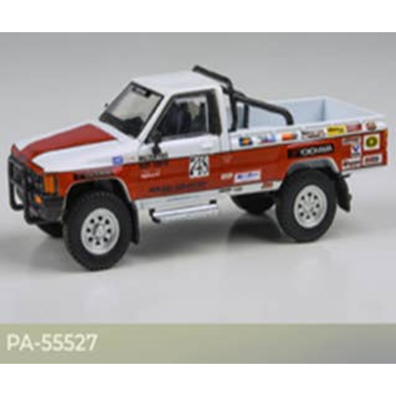1/64 Toyota Hilux 1987 Mojave 250 LHD