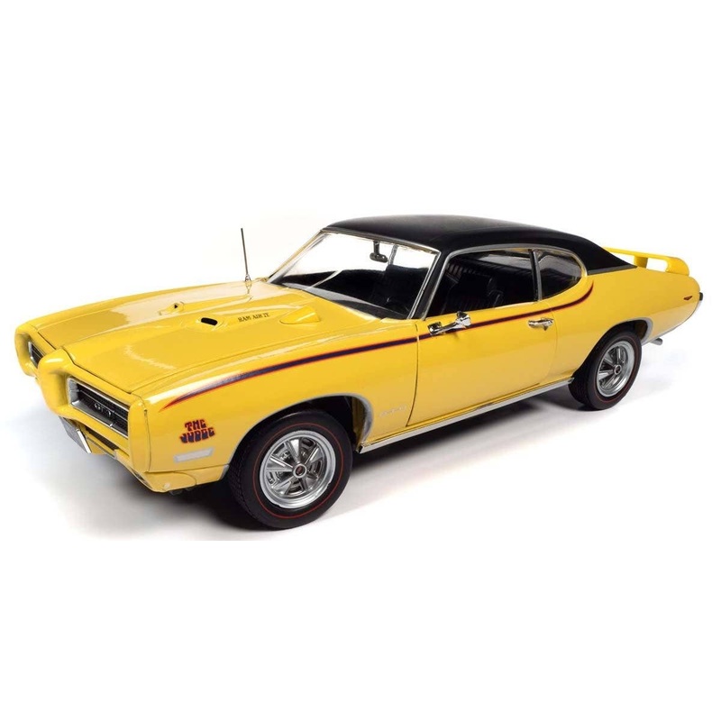 1/18 1969 Pontiac GTO Judge Golden Lot Yellow / Black