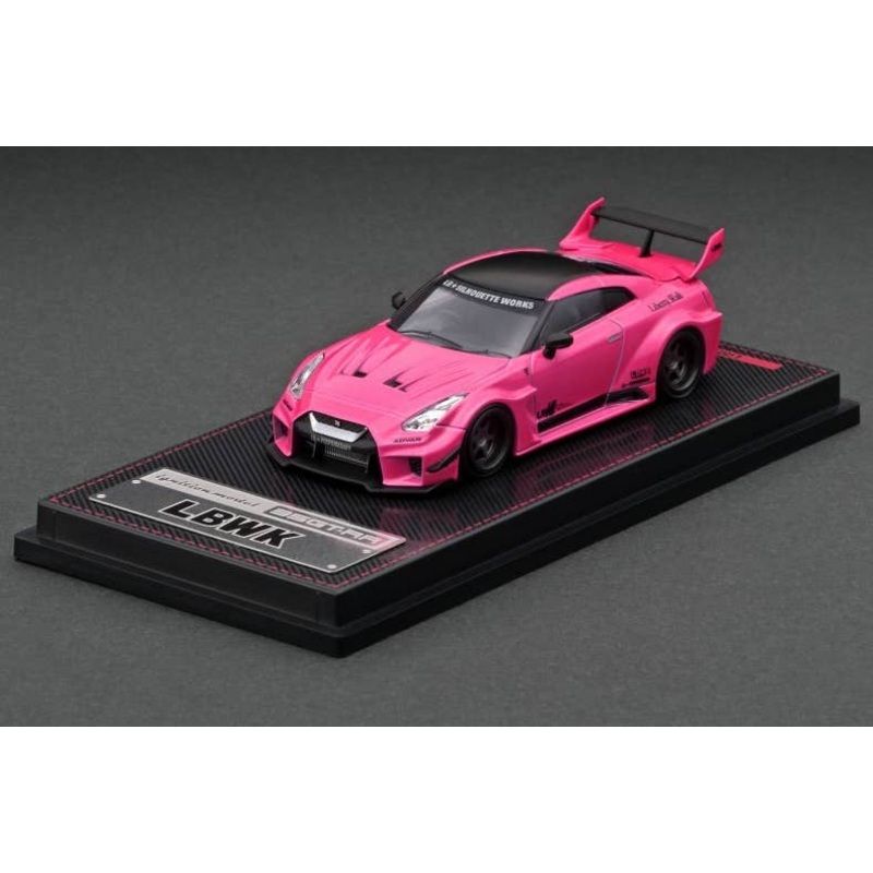 1/64 LB-Silhouette WORKS GT Nissan 35GT-RR Pink