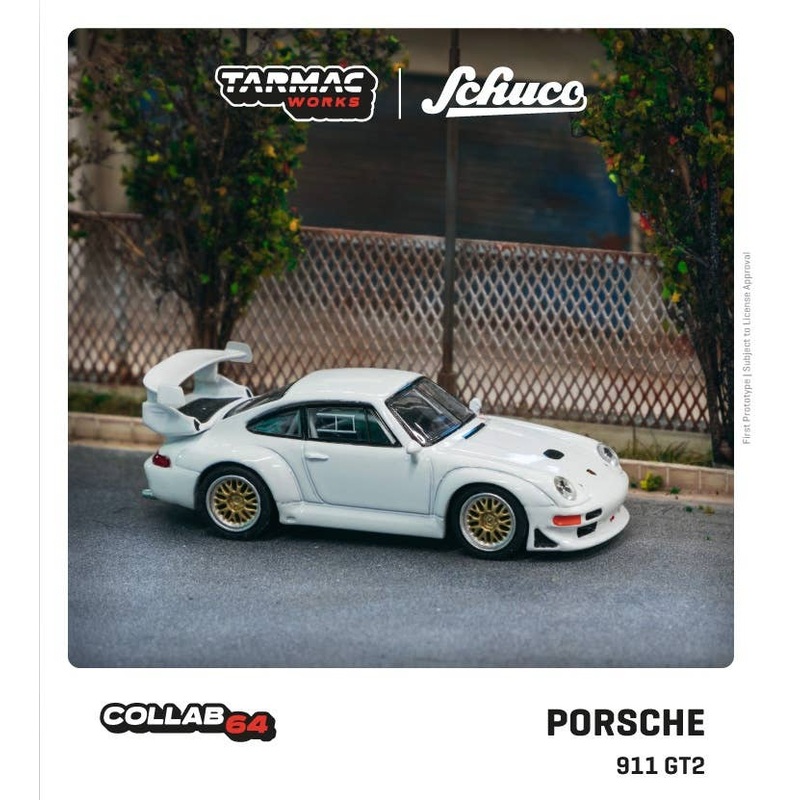 1/64 Porsche 911 GT2 White