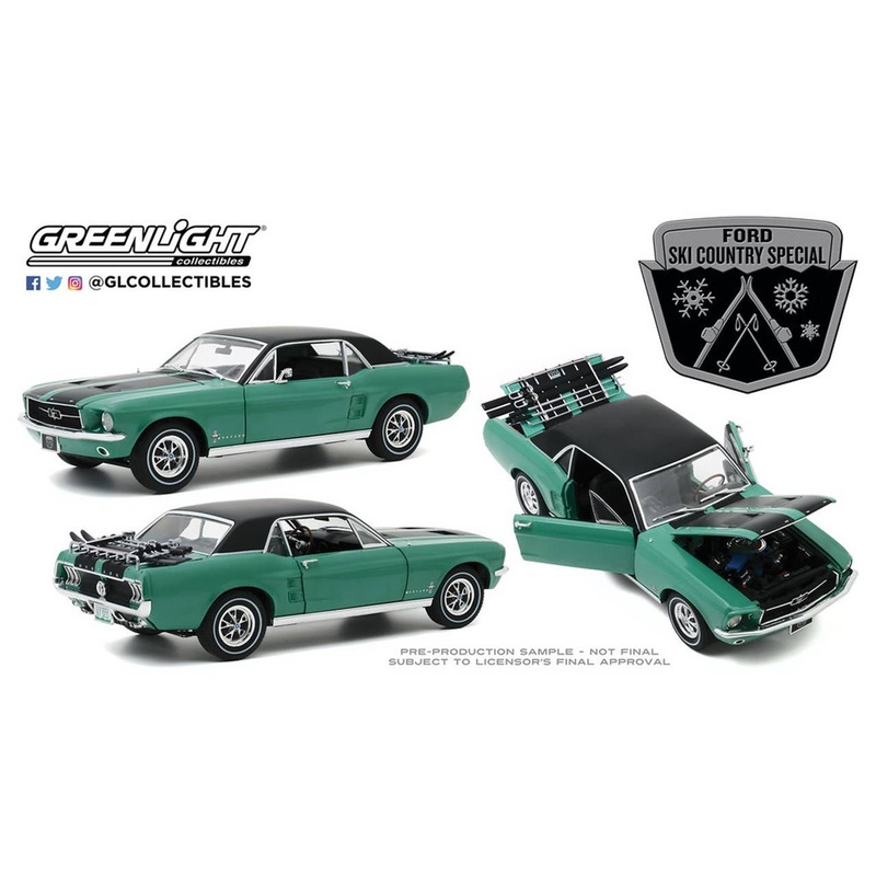1/18 GreenLight 1967 Ford Mustang Coupe Ski Country Special Loveland Green