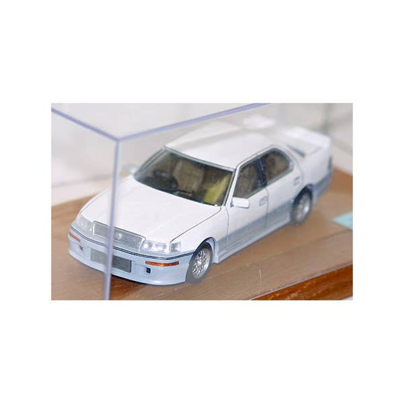 1/32 Toyota Celsior 1989