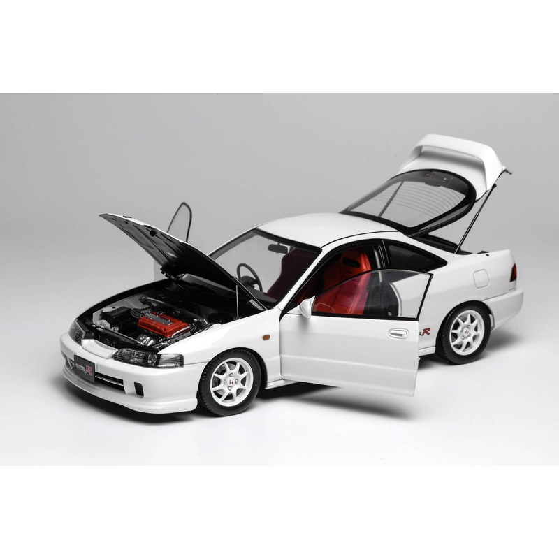 1/18 Honda Integra Type R (DC2) Early Version Championship White