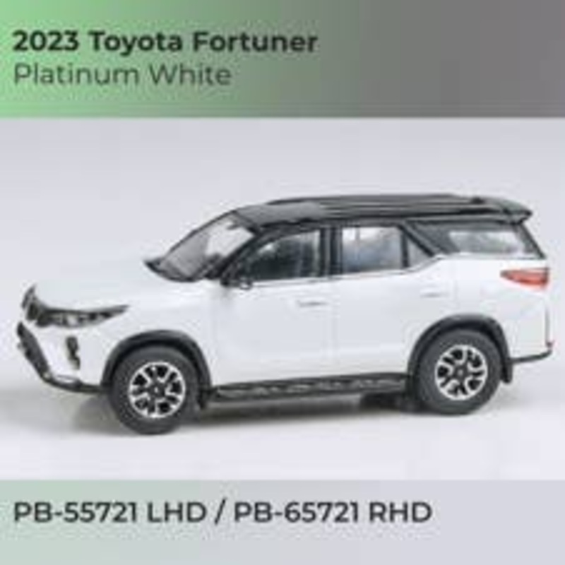 1/64 Toyota Fortuner 2023 Platinum White RHD