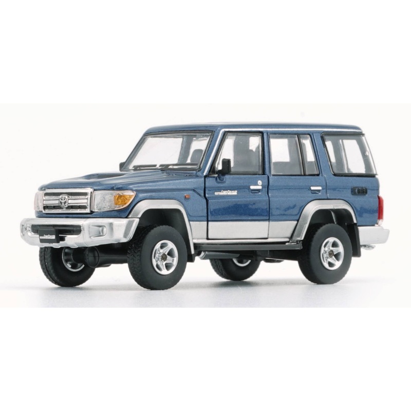 1/64 Toyota Land Cruiser LC76 Blue (LHD)