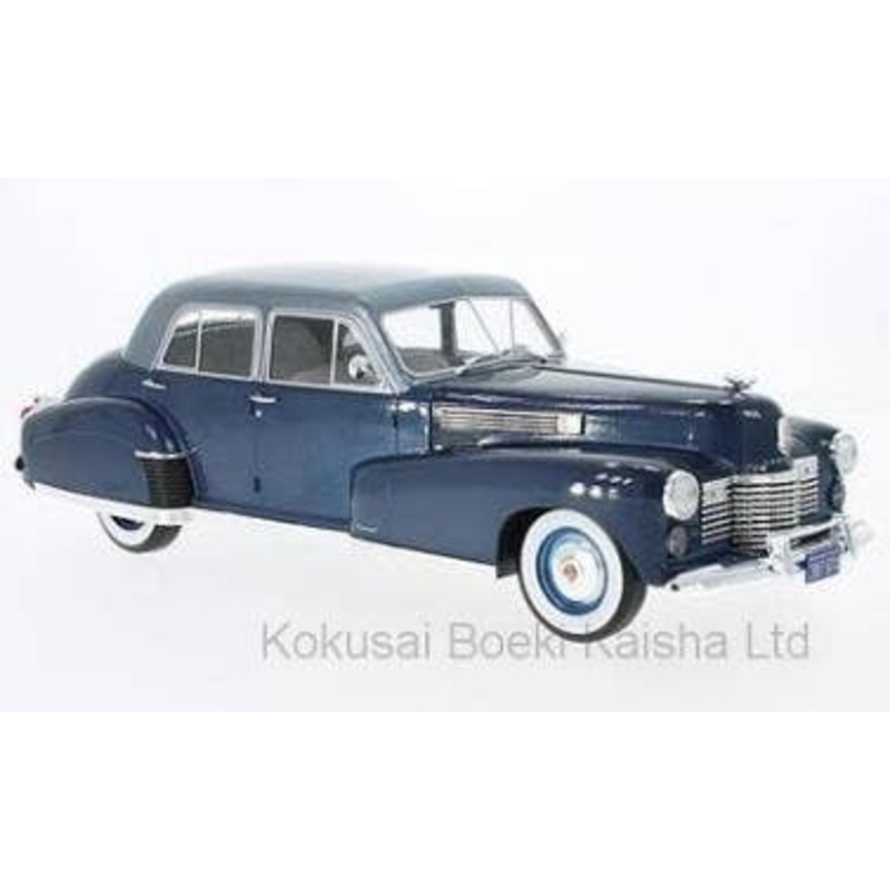 1/18 Cadillac Fleetwood Series 60 Special Sedan 1941 Metallic Dark Blue & Metallic Light Blue