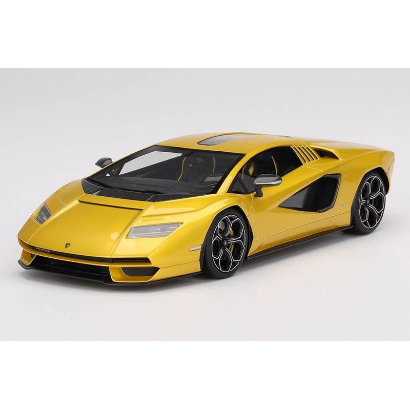 1/18 Lamborghini Countach Lpi 800-4 New Giallo Orion Yellow