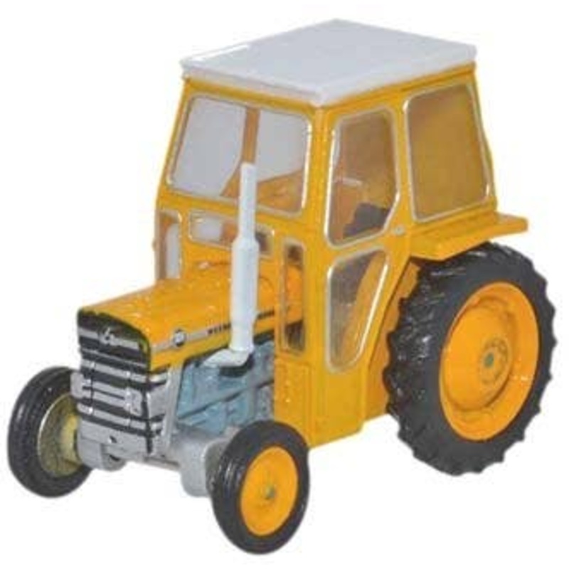1/76 Massey Ferguson 135 Yellow