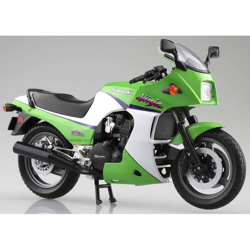 1/12 Kawasaki GPZ900R Lime Green