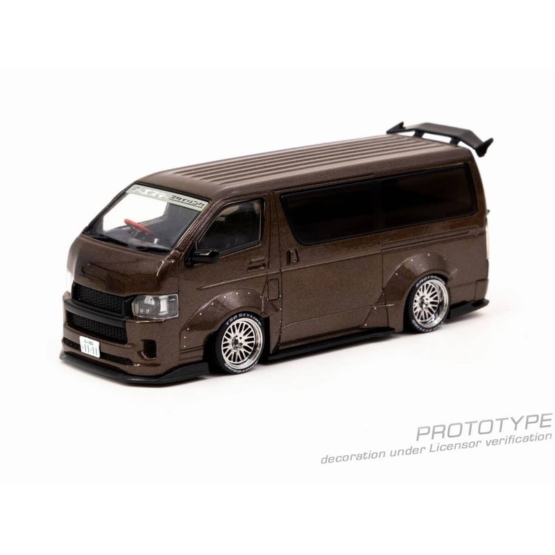 1/43 Toyota Hiace Widebody Brown