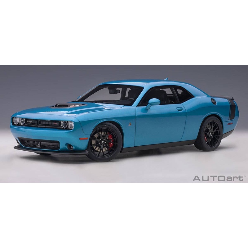 1/18 Dodge Challenger 392 Hemi Scat Pack Shaker 2018 (Pearl Blue)