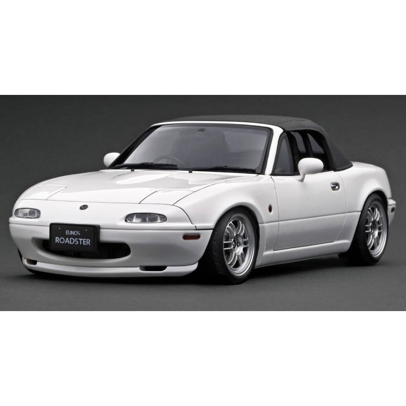 1/18 Eunos Roadster (NA) White