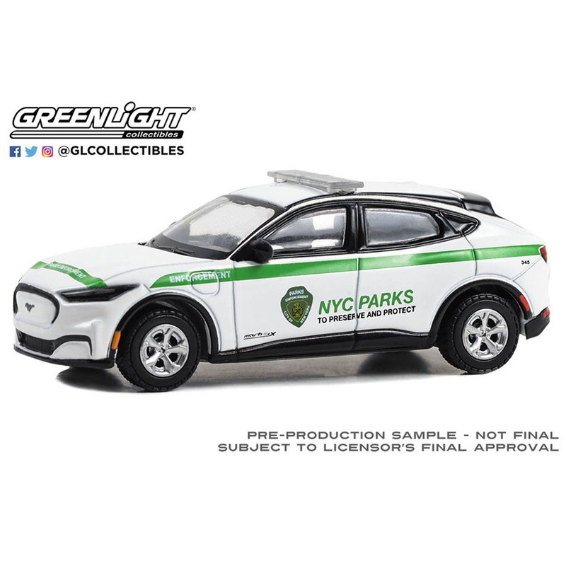 1/64 GreenLight 2023 Ford Mustang Mach-E Select - New York City Department of Parks & Recreation