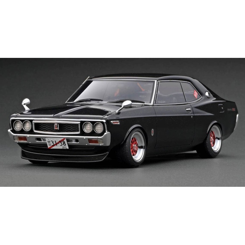 1/18 Nissan Laurel 2000SGX (C130) Metallic Black / Green