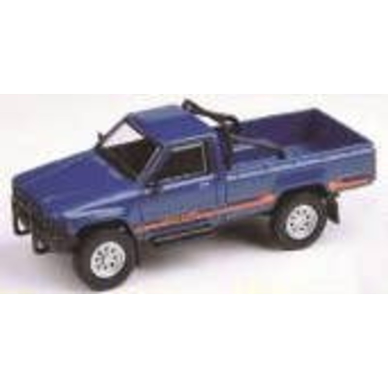 1/64 Toyota Hilux Single Cab 1984 Medium Blue LHD