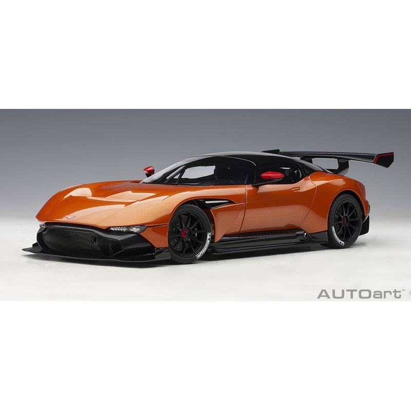 1/18 Aston Martin Vulcan (Metallic Orange)