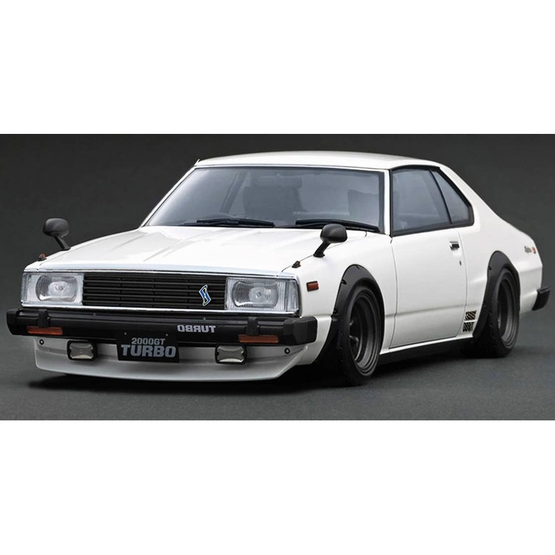 1/18 Nissan Skyline 2000 Turbo GT-ES (C211) White
